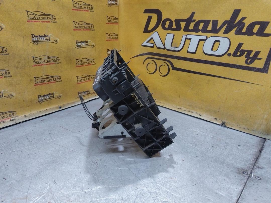 Рамка под магнитолу I6WPI1 Audi 100 купить с доставкой