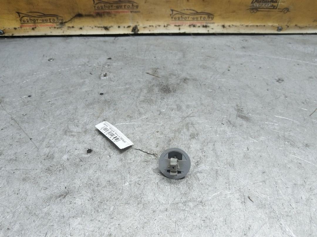 Крепление (крючок) солнцезащитного козырька U2UBD1 Renault Scenic купить с доставкой