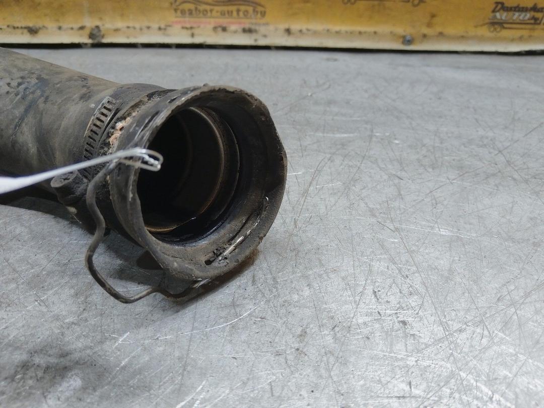 Патрубок интеркулера T5UQZR Toyota Avensis купить