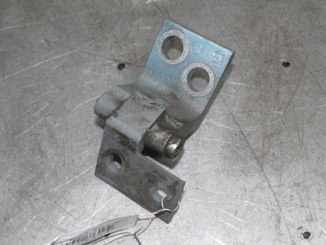 Петля двери передней правой KT9YJ1 Citroen C8 купить