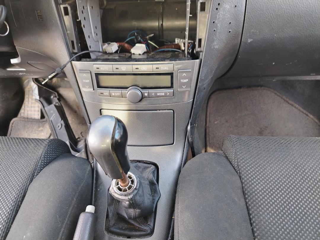 Кулиса JXS8X7 Toyota Avensis