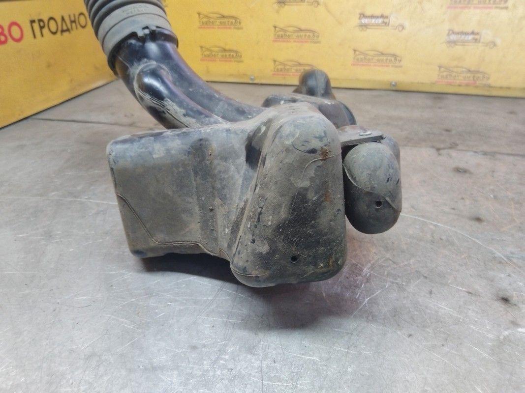 Резонатор воздушного фильтра U0D1SA Honda Accord купить в магазине запчастей бу