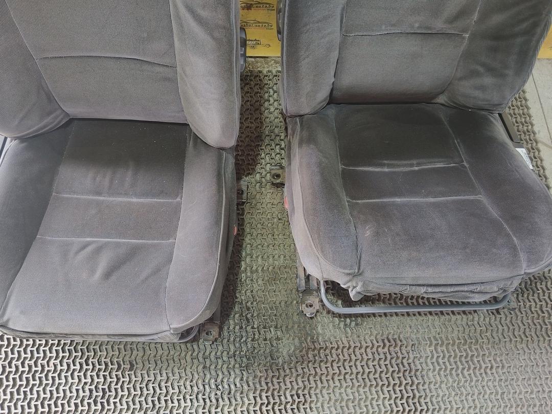 Салон (комплект сидений) EUH98L Volvo V40 купить