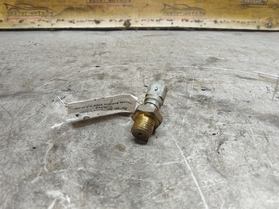 Датчик давления масла WHL7V3 Toyota Avensis - Фото 2