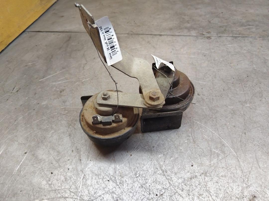 Сигнал (клаксон) L705XC Renault Clio купить с доставкой