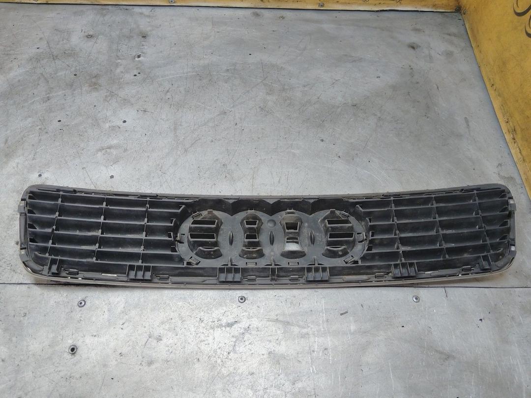 Решетка капота 4WEU2K Audi A4 - Фото 2