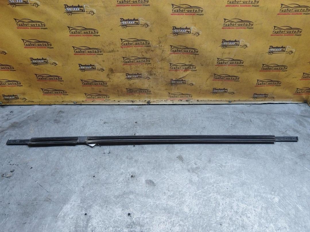 Молдинг стекла двери задней правой наружный KRC40V Opel Zafira купить