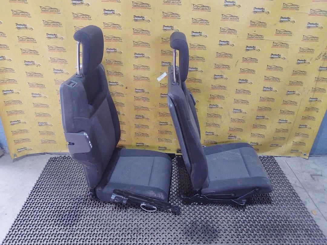 Сиденье заднее SNC0N0 Opel Zafira купить на авторазборке