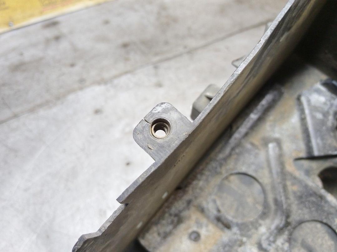 Полка аккумулятора 6P5EW8 Peugeot 406 - Фото 4