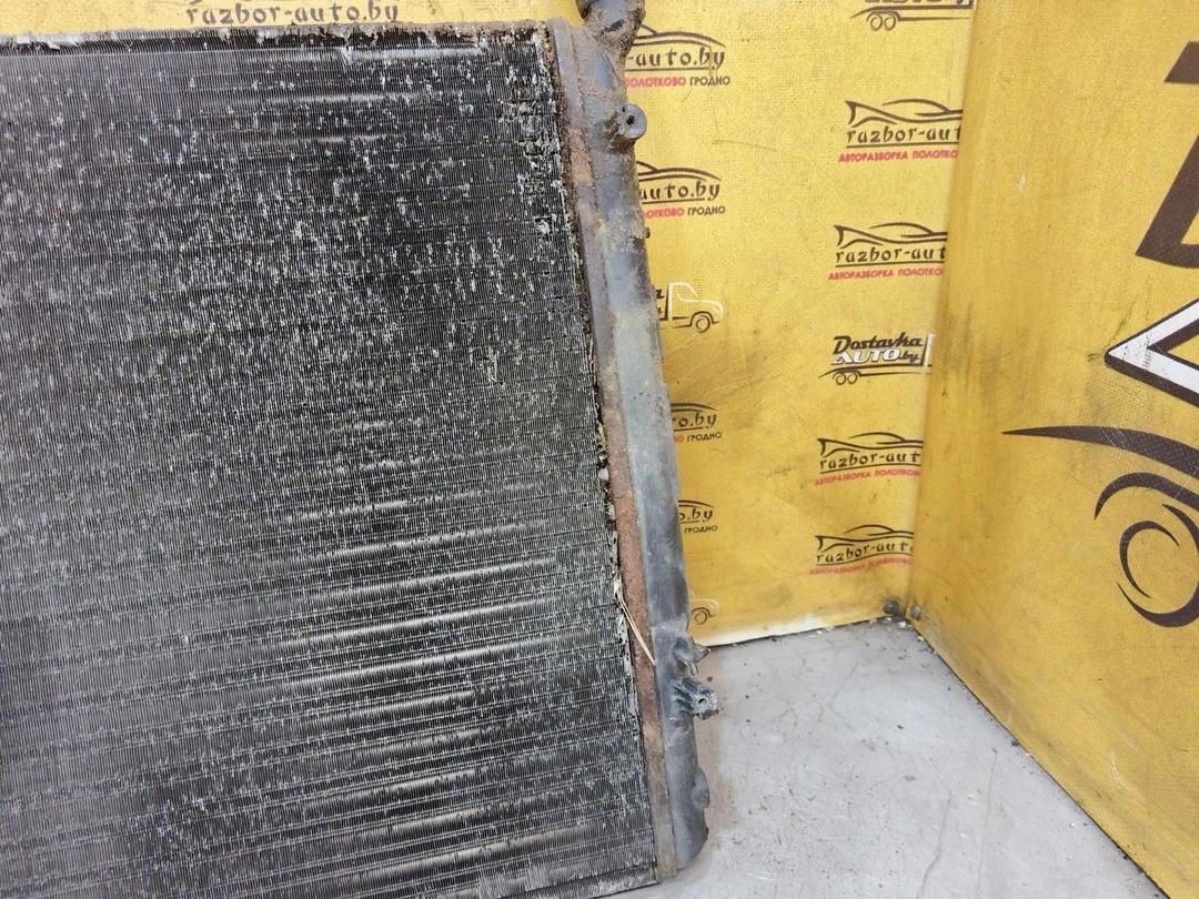 Радиатор (основной) Y5P0R7 Renault Scenic RX4 undefined