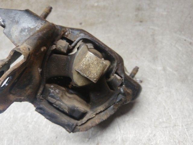 Подушка крепления КПП 64H4P1 Skoda Roomster undefined