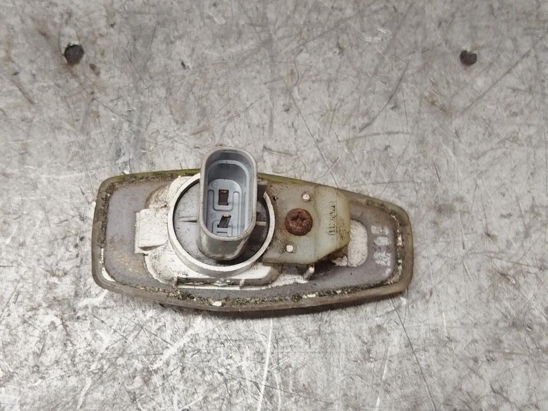 Повторитель передний левый RTTP36 Hyundai Matrix купить с доставкой