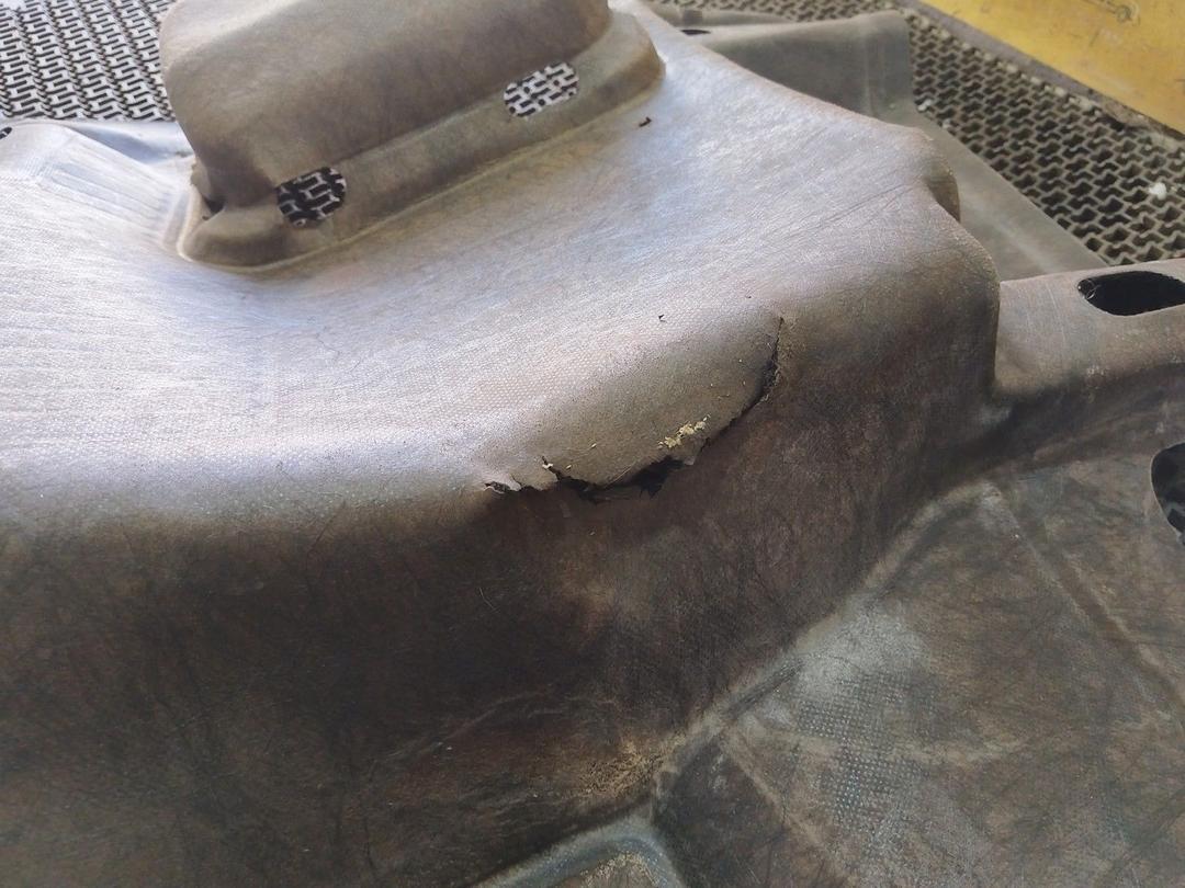 Ковер салонный 9DFHMQ Renault Scenic купить на авторазборке