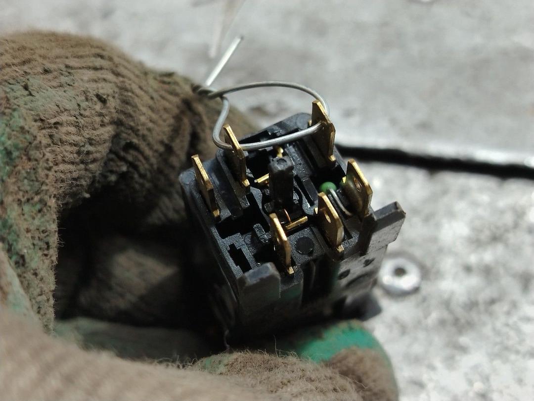 Кнопка противотуманных фар K5BJH6 Peugeot 106 - Фото 4