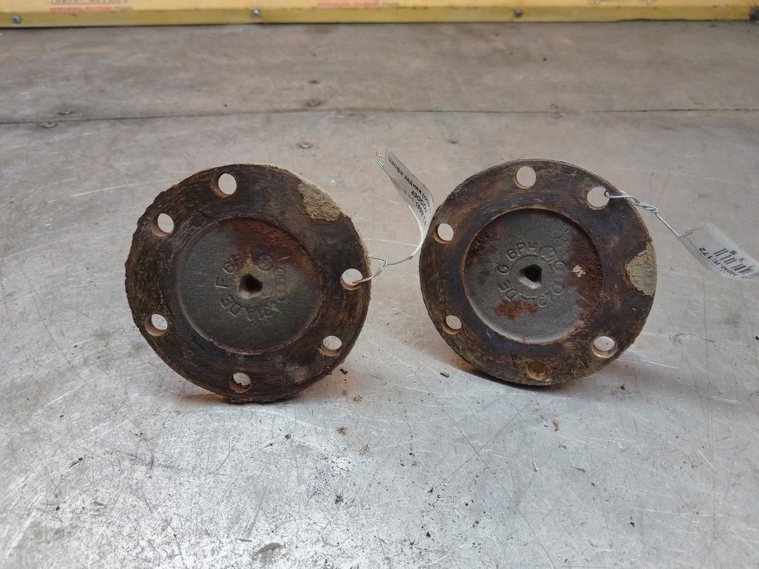 Цапфа задняя (ось ступицы) 43OCOJ Audi 80 купить в магазине запчастей бу