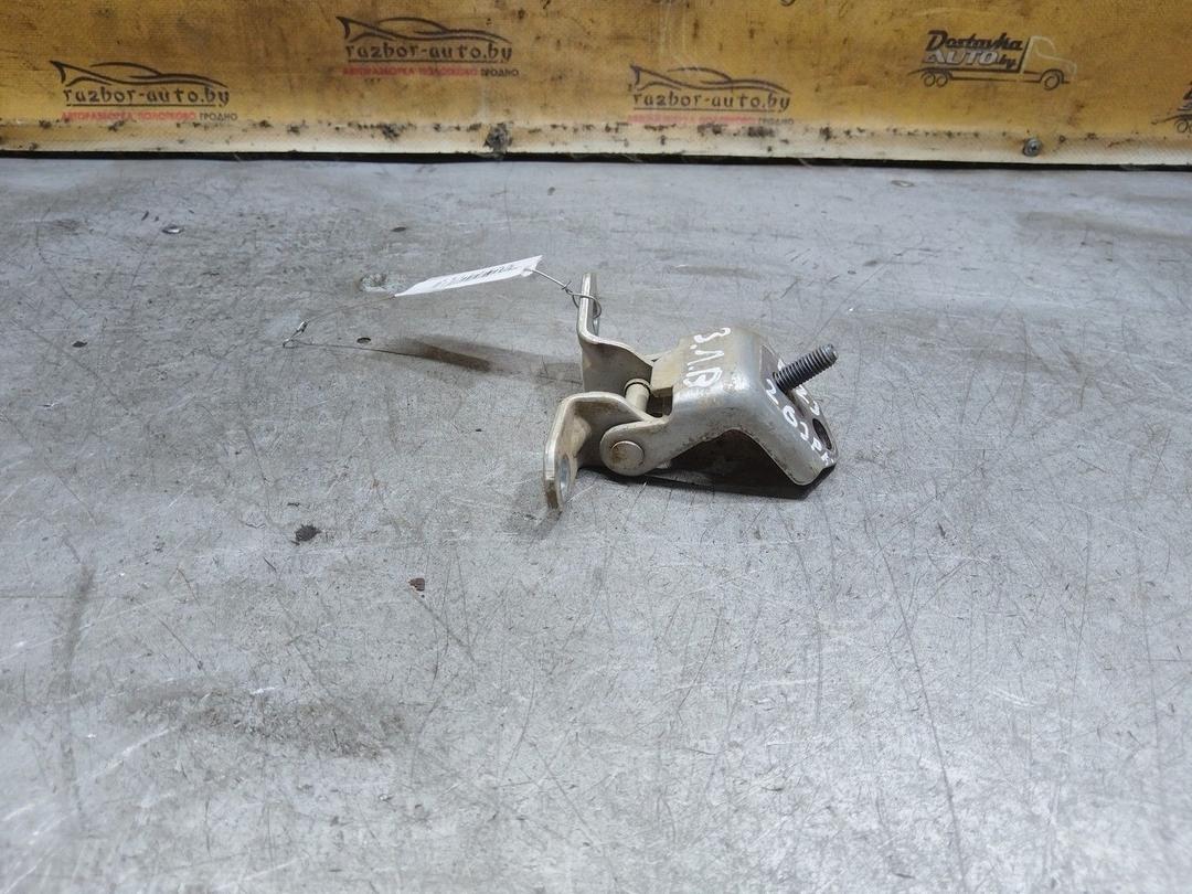 Петля двери задней левой 7LOBC8 Mazda 3