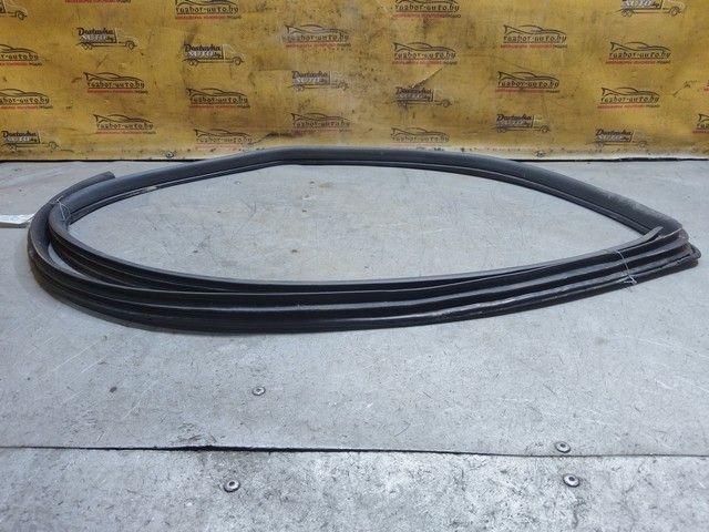 Уплотнитель двери задней левой U66D32 Toyota Avensis купить с доставкой