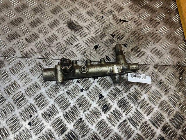 Топливная рампа 438S7M Opel Meriva купить