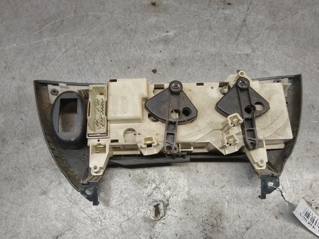 Блок управления печки/климат-контроля BER61I Renault Scenic купить