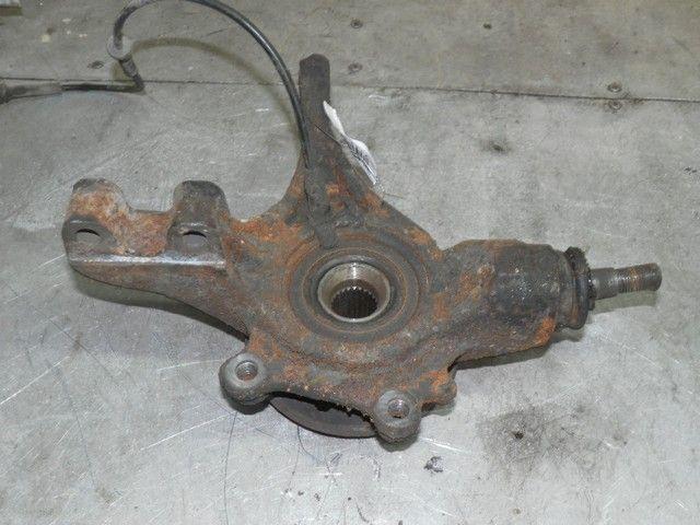 Кулак поворотный правый 2FUOD7 Peugeot 307 купить