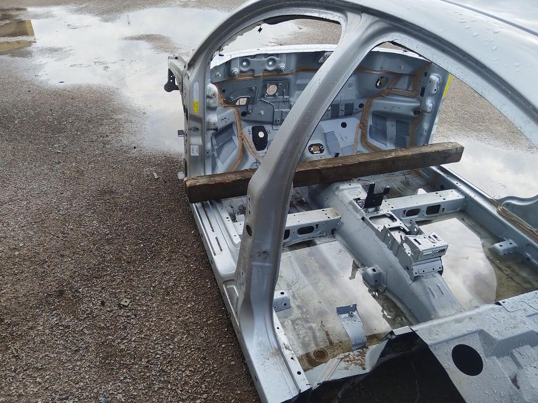 Стойка кузовная центральная левая V6R9KY Volvo S40 - Фото 4