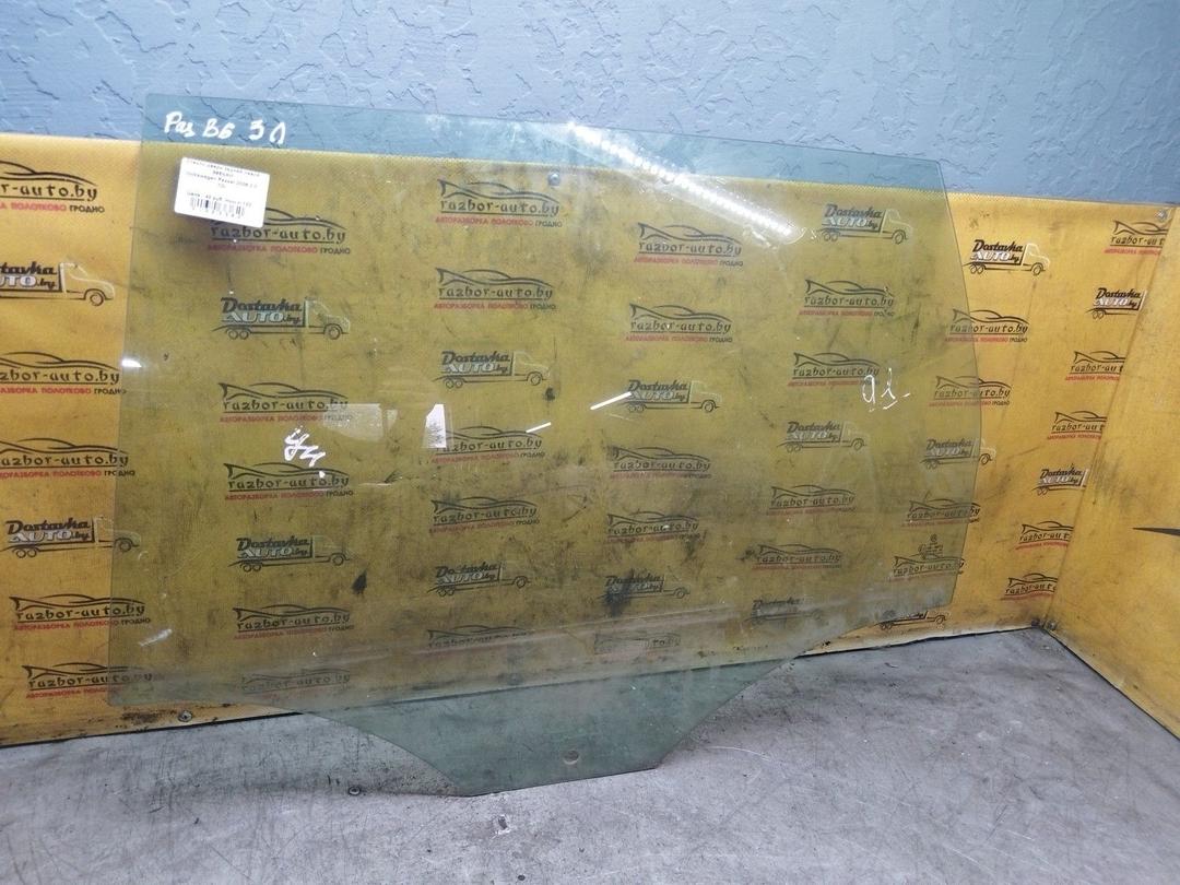 Стекло двери задней левой 895NAW Volkswagen Passat