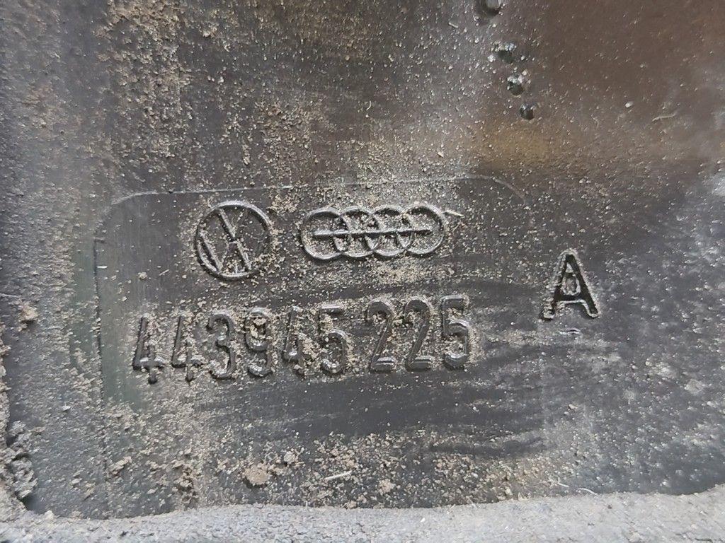 Фонарь крышки багажника левый N3POTF Audi 100 - Фото 6