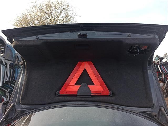 Замок багажника 8BF4CE Audi A8