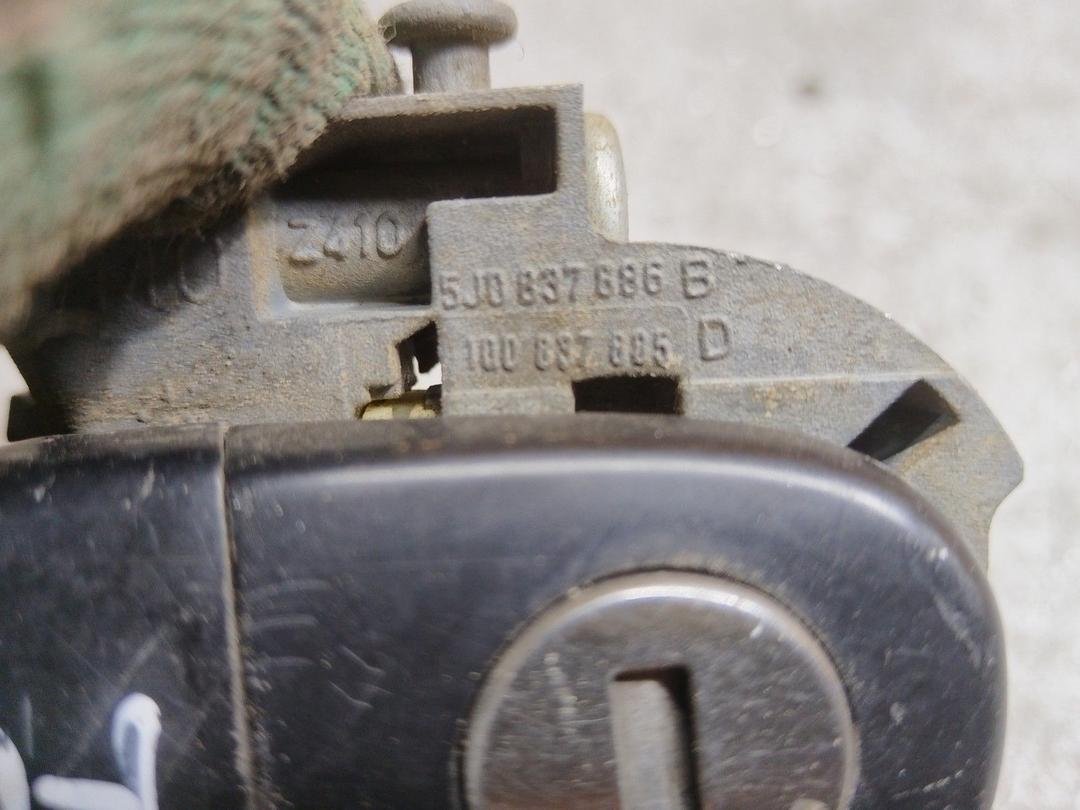 Ручка наружная передняя правая MW1J24 Skoda Fabia купить в магазине запчастей бу