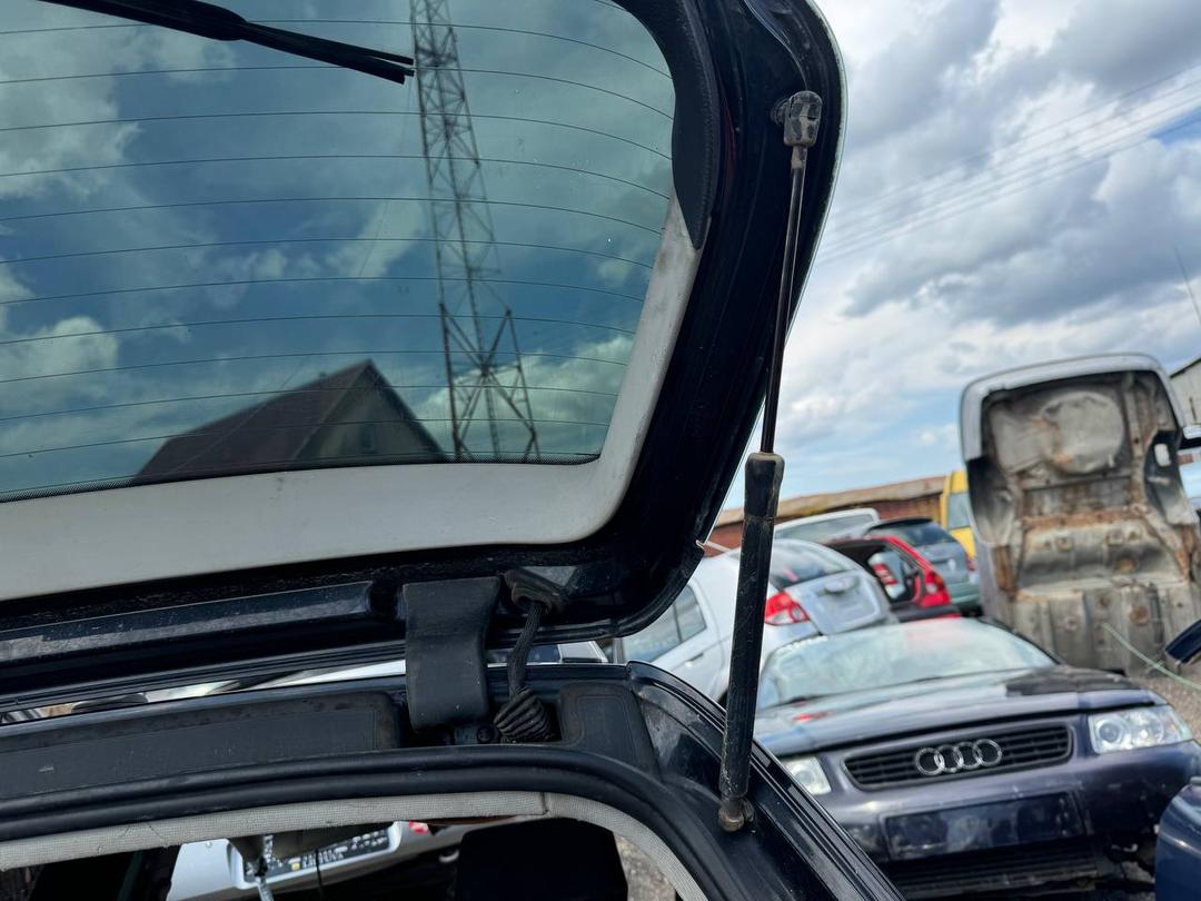 Петля крышки багажника JJJJ55 Volkswagen Passat - Фото 3