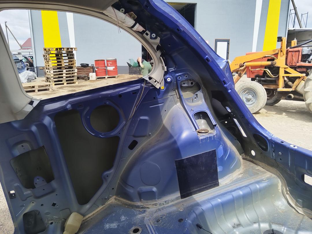 Крыло заднее правое FXWJNX Nissan Micra купить с доставкой