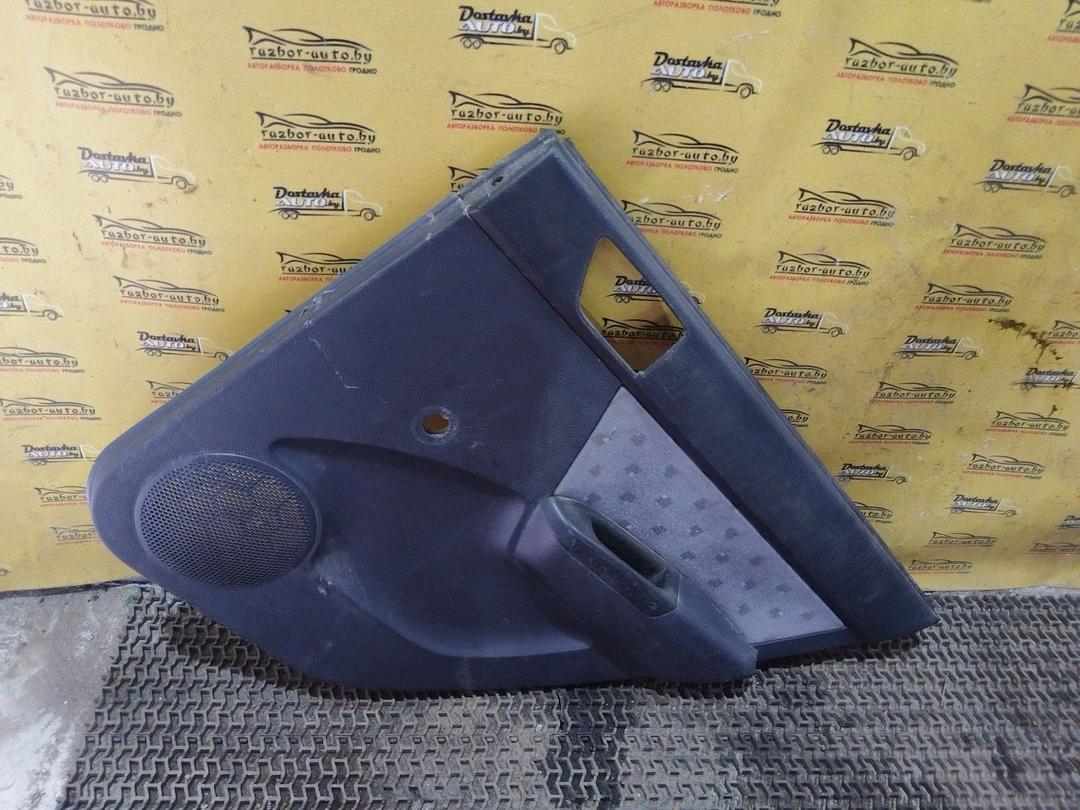 Обшивка двери задней правой (дверная карта) GWANC2 Hyundai Getz