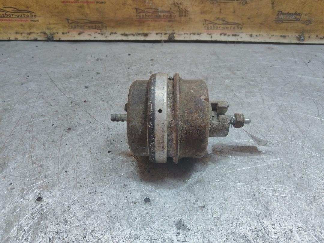 Подушка крепления двигателя J3DQAM Opel Vectra - Фото 1