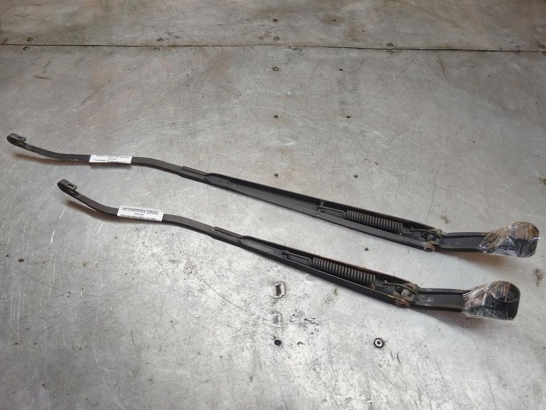 Щеткодержатель (поводок стеклоочистителя, дворник) KHL847 Hyundai Getz - Фото 2