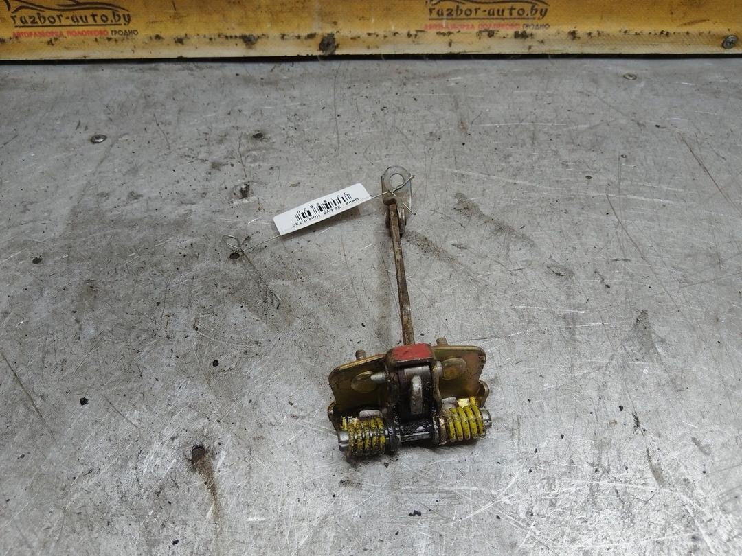 Ограничитель открывания двери передней PC3DPZ Renault Scenic купить на авторазборке