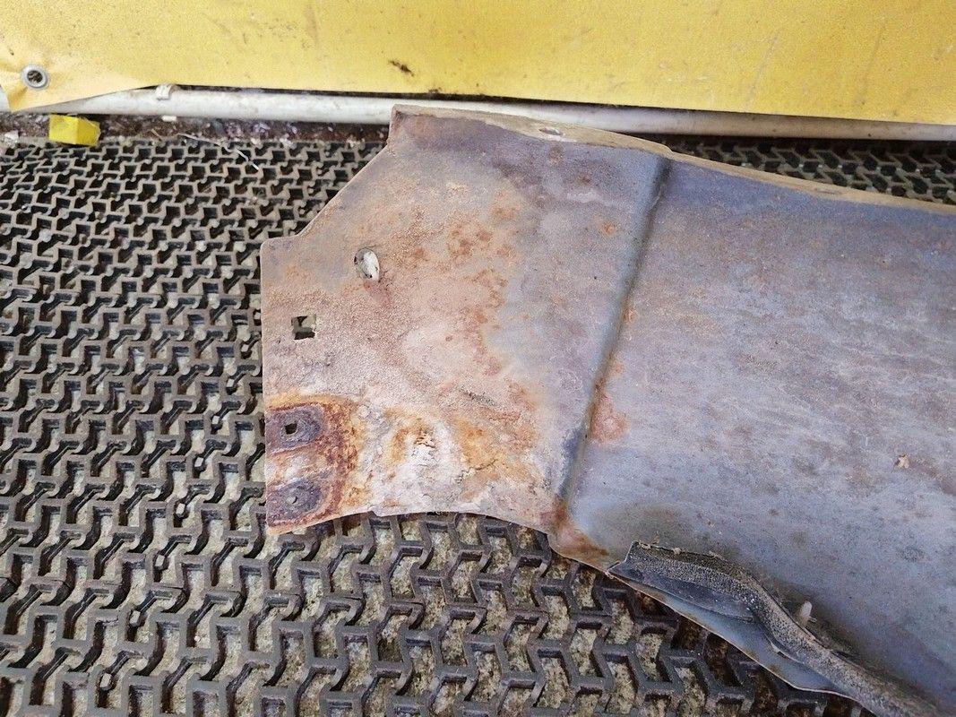 Крыло переднее правое GOG5FM Mazda Premacy купить с доставкой