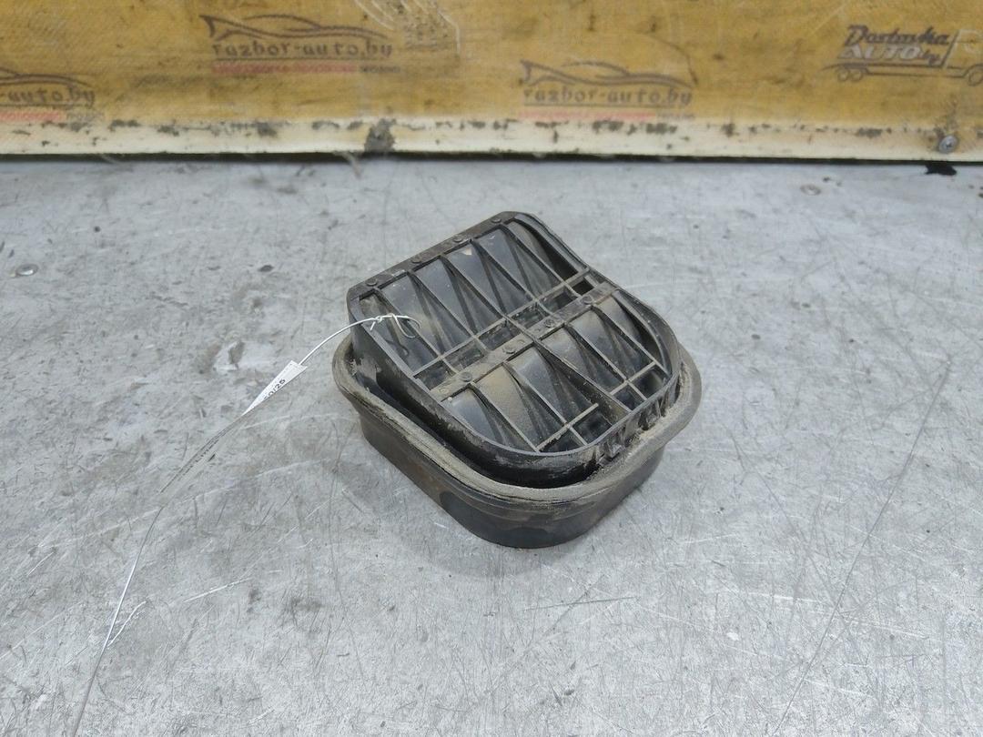 Решетка вентиляции кузова 44NDNZ Fiat Linea - Фото 1