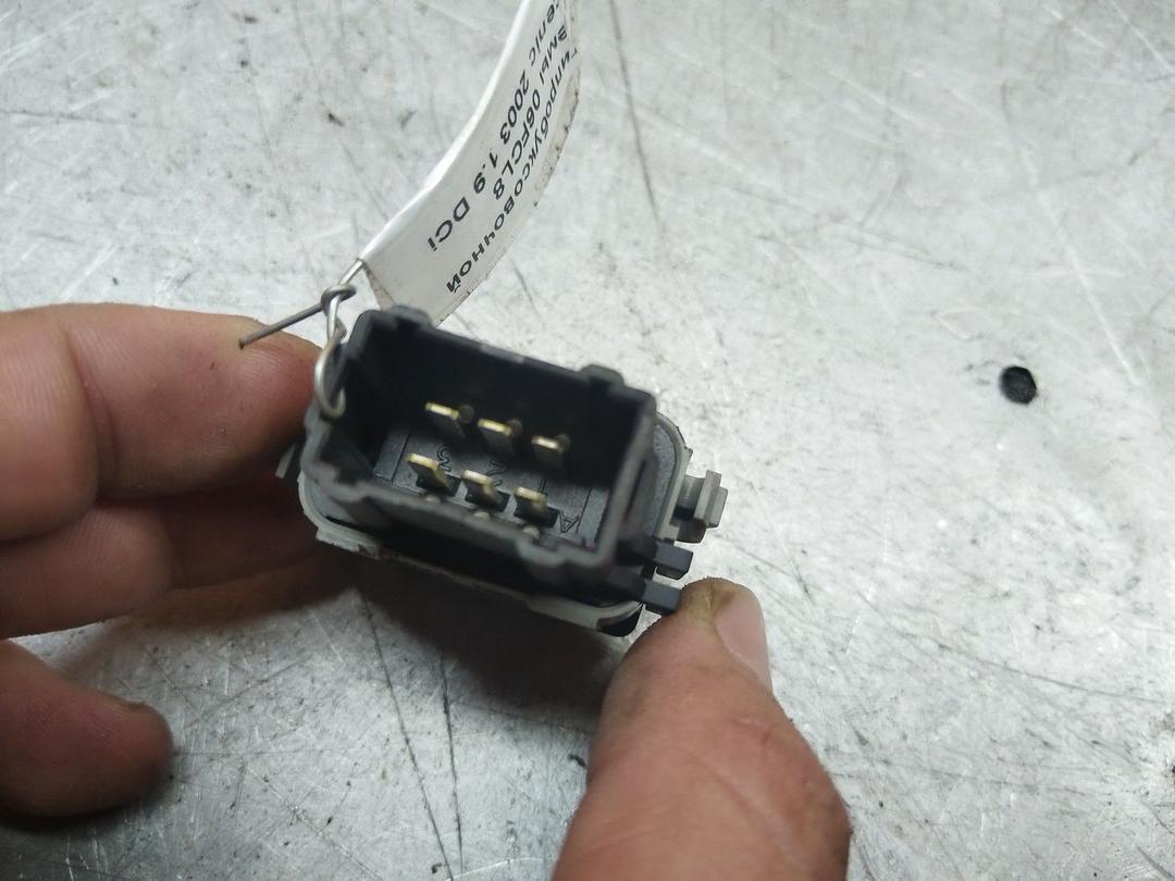 Кнопка антипробуксовочной системы 06FCL8 Renault Scenic - Фото 3