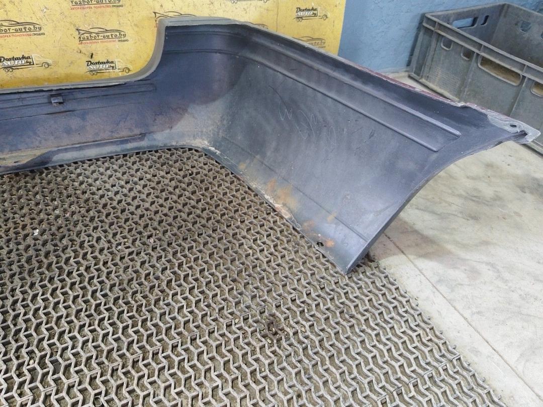 Бампер задний IRUKC4 Nissan Sunny undefined
