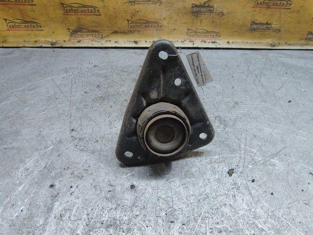 Подушка крепления двигателя D86NWV Volkswagen Lupo купить с доставкой