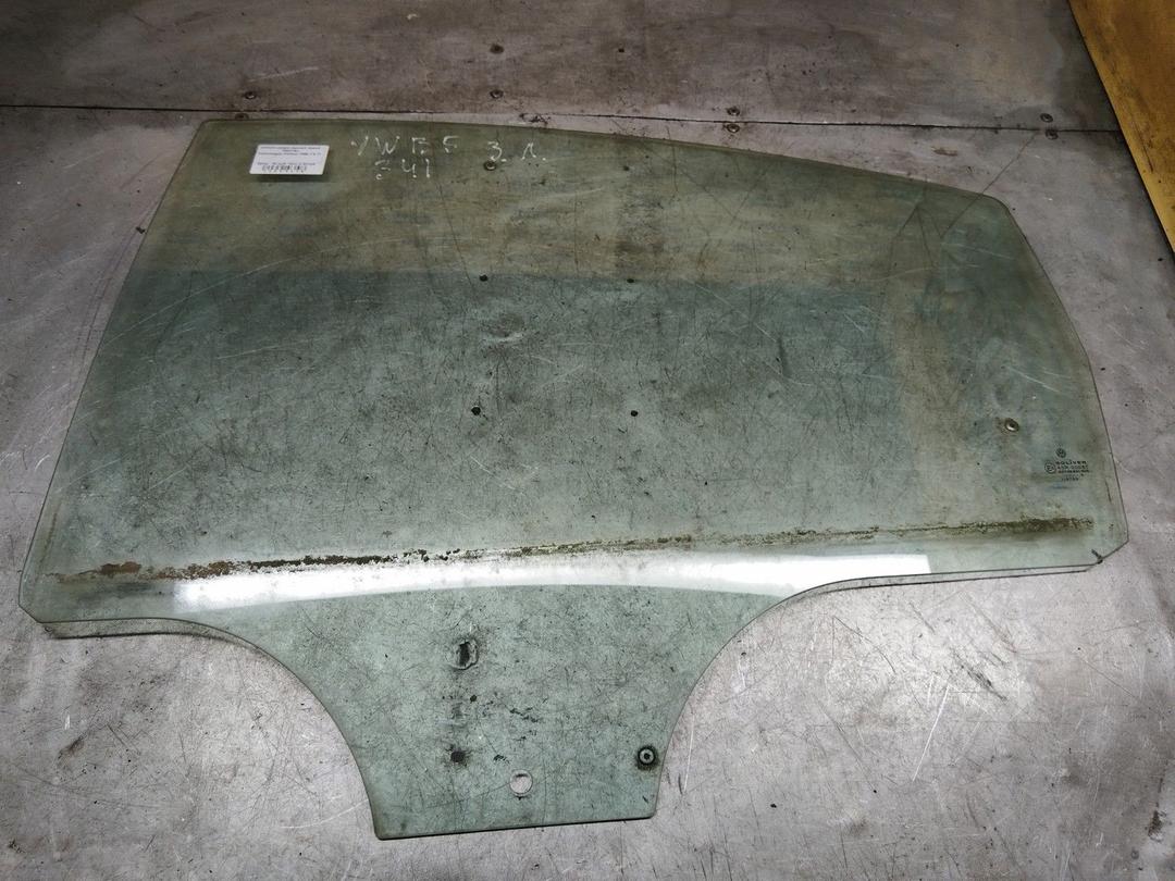 Стекло двери задней левой 7MXT6J Volkswagen Passat - Фото 1