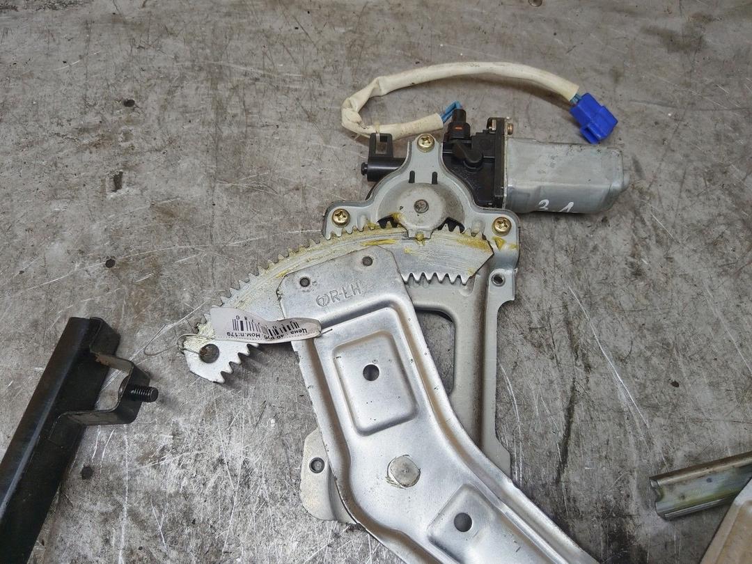 Стеклоподъемник электрический задний левый FB3X5W Subaru Forester - Фото 4