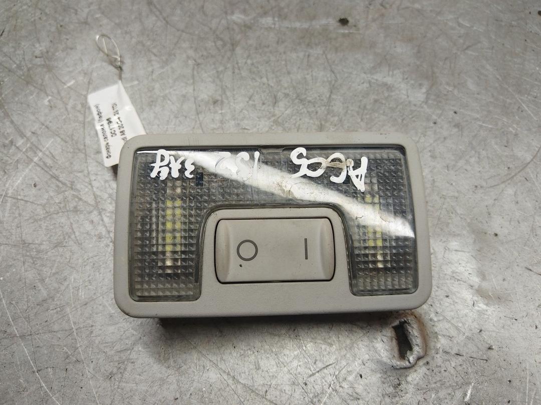 Фонарь салона (плафон) DC1796 Audi A6