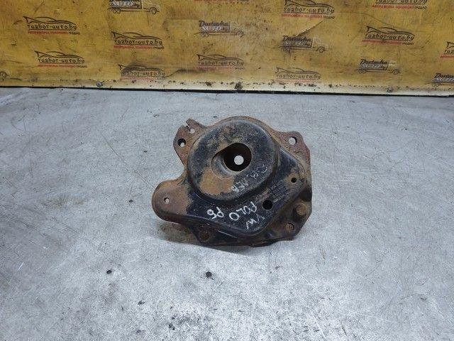 Подушка крепления двигателя 060RKX Volkswagen Polo