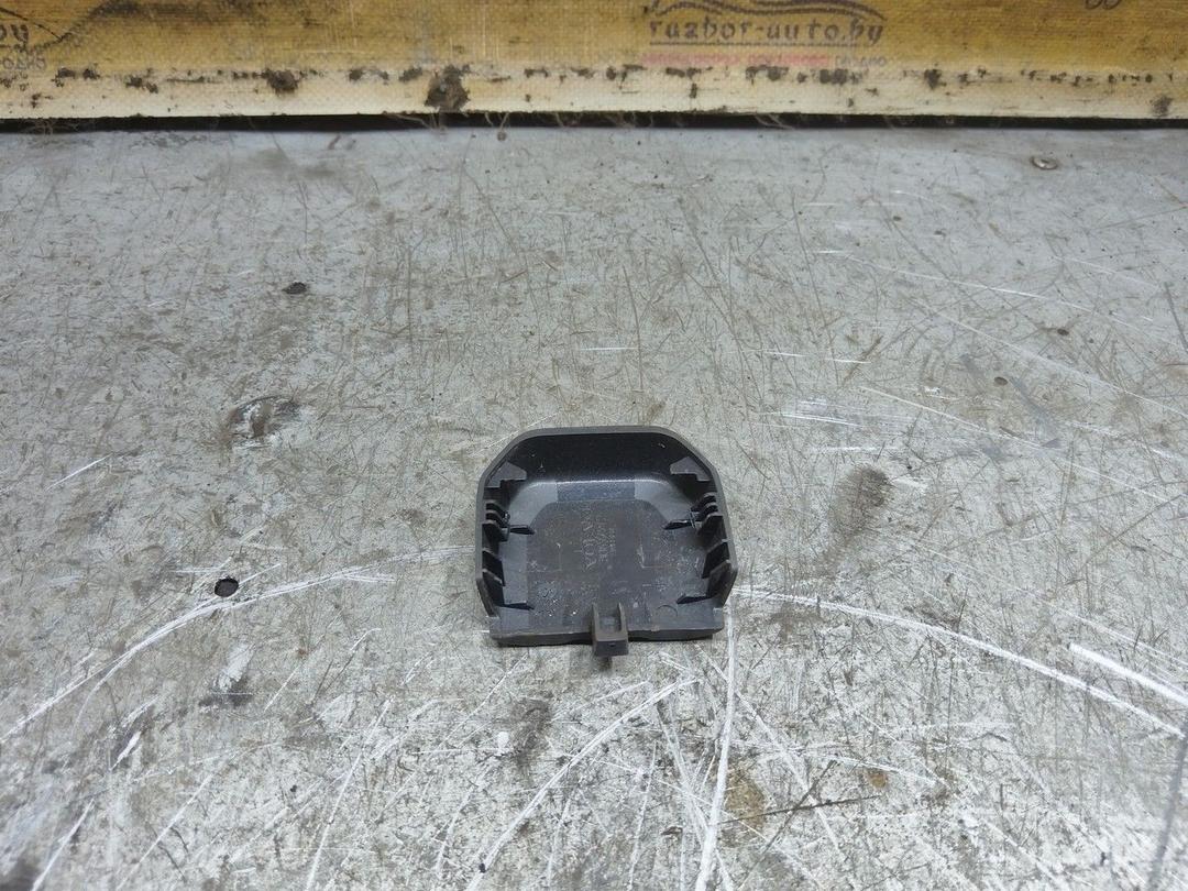 Пластик салазок сиденья C7UZSH Volvo XC70 - Фото 3