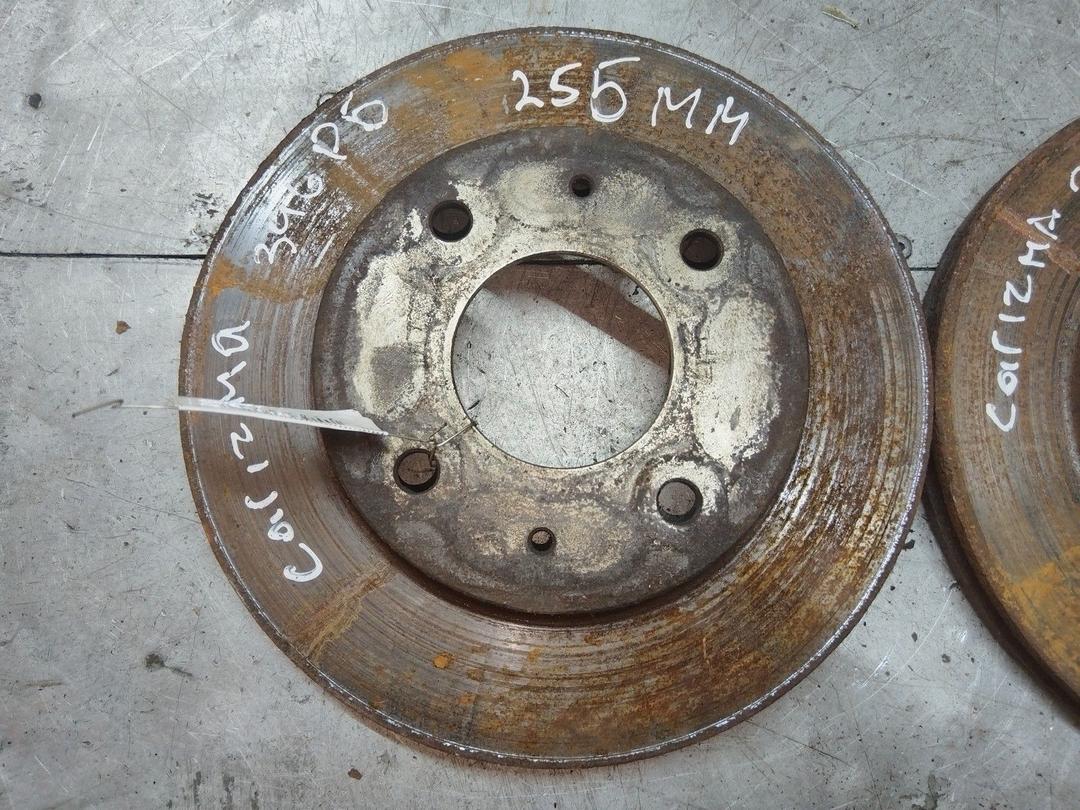 Диск тормозной передний 4OGPBF Mitsubishi Carisma купить