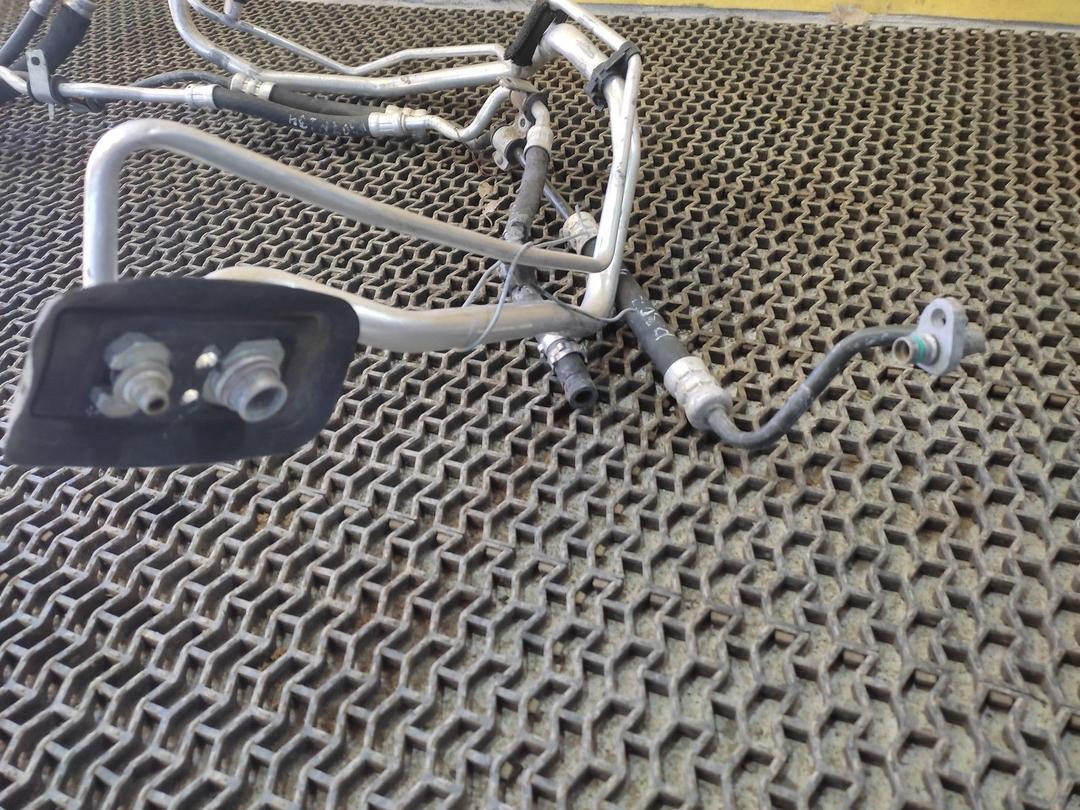 Трубка кондиционера 0ZANNM Peugeot 307 - Фото 2