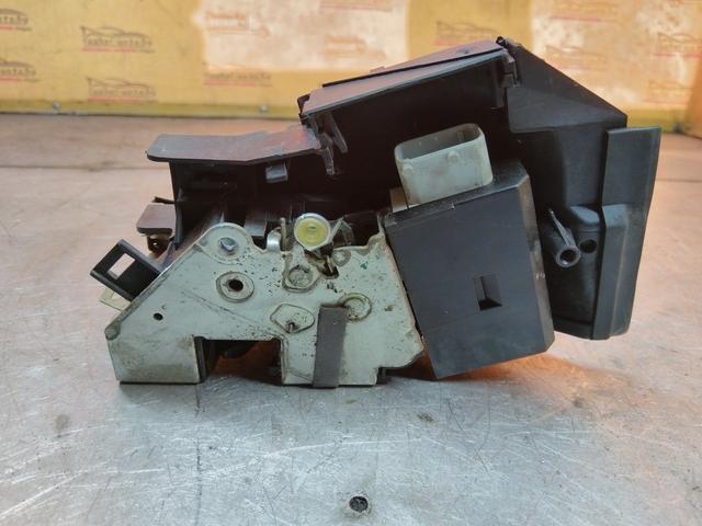 Замок двери передней правой SX64PH BMW 5 E39 купить