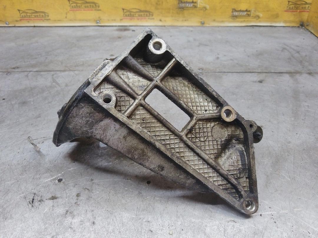 Крепление ТНВД JST4UE Peugeot 306 - Фото 4