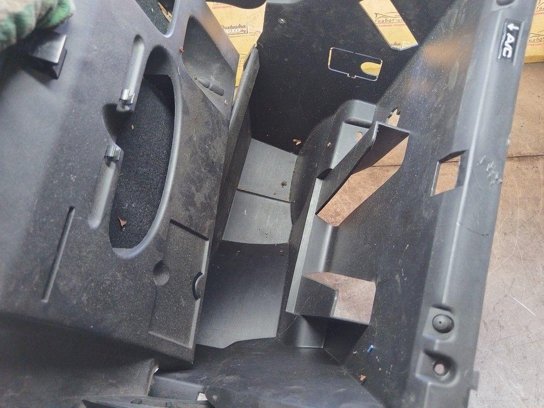 Бардачок 0RW9BT Peugeot 307 купить